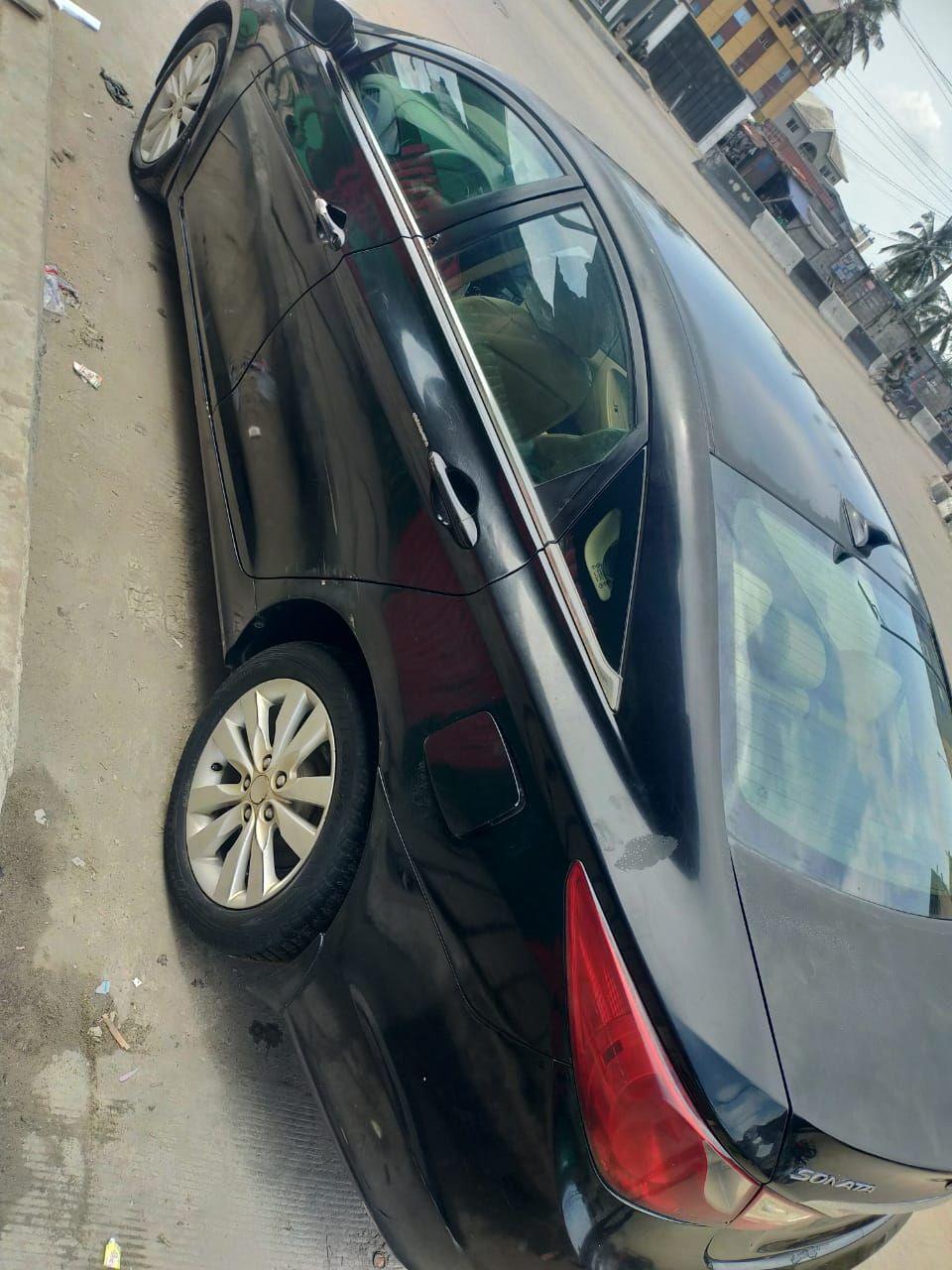 A picture of Hyundai sonata