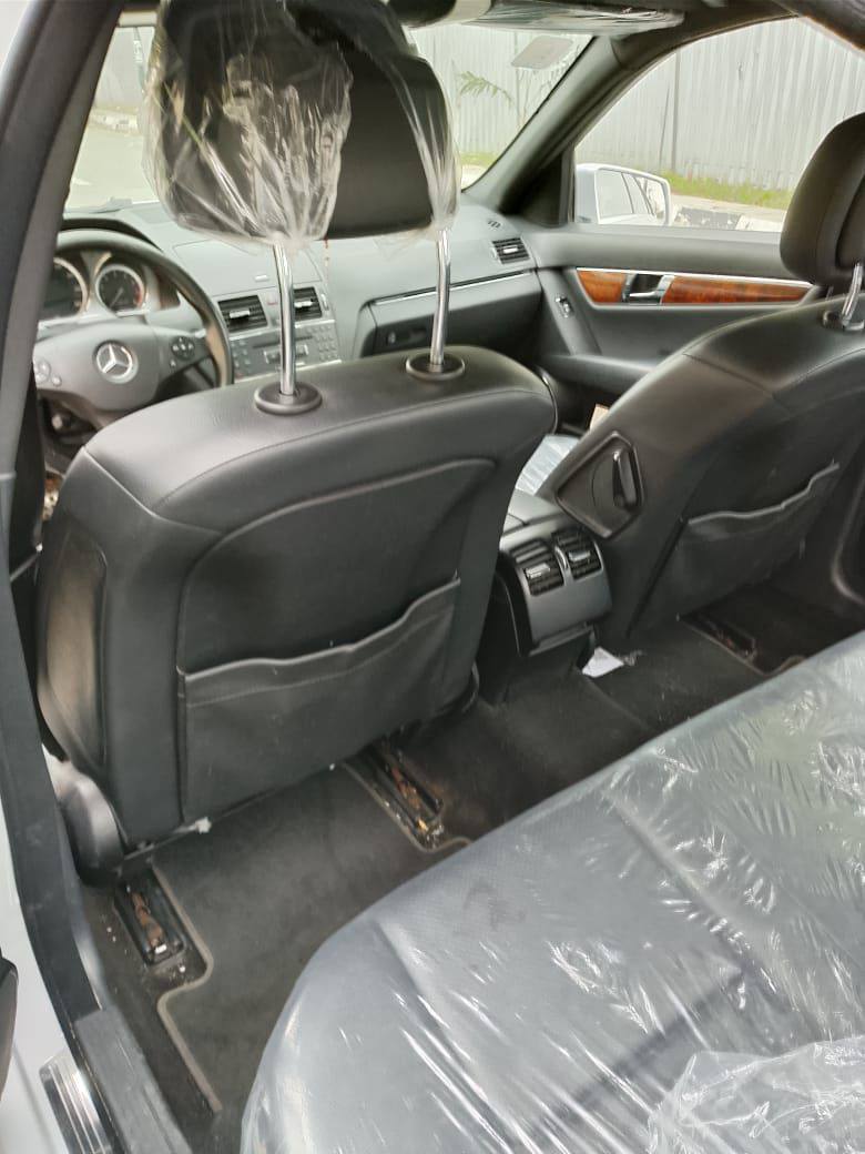 A picture of Reg Mercedes Benz C300 2010 Model Extremely Clean in Out