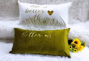 A picture of Throw pillow both lumbar and 45 by 45cm