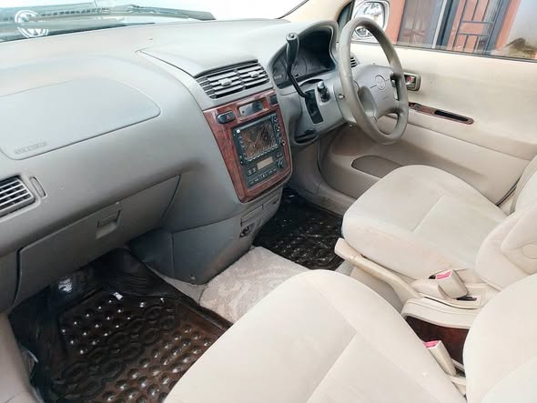 A picture of Toyota Gaya 8 5millions good condition CALL 0786 92 82