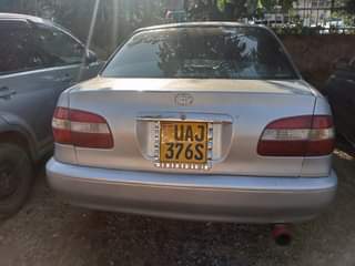 A picture of TOYOTA COROLA