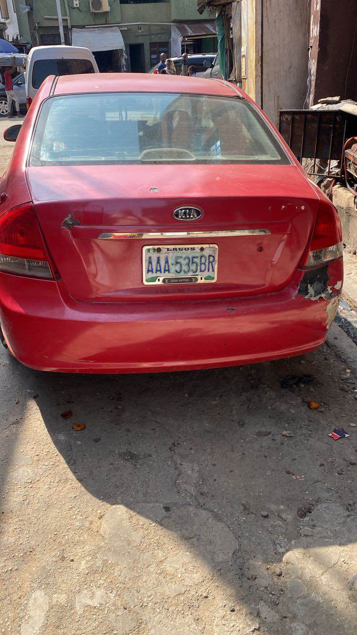 A picture of 2007 Kia Rio manual gear Engine and gear is working