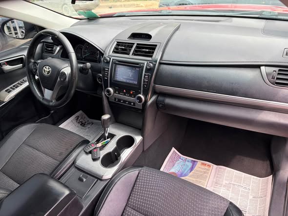 A picture of Toyota Camry sport