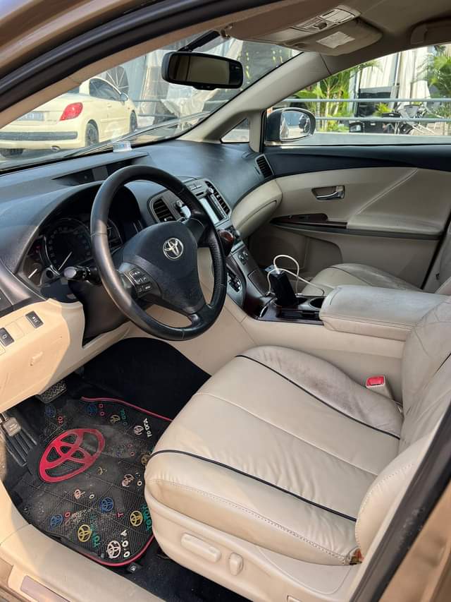 A picture of Reg Toyota Venza 2010 Model V6 Engine Flashed on first