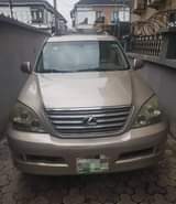 A picture of 2005 GX450