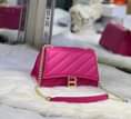 A picture of Ladies bags