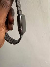 A picture of Apple Watch 4