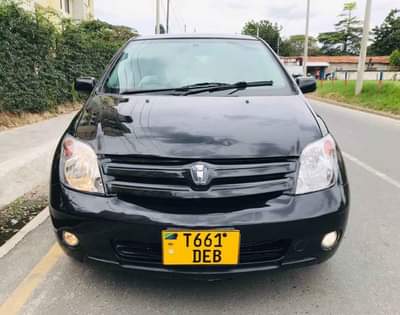 used toyota ist