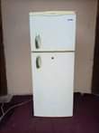 A picture of Boss fridge double door inagandisha sana bei 235000