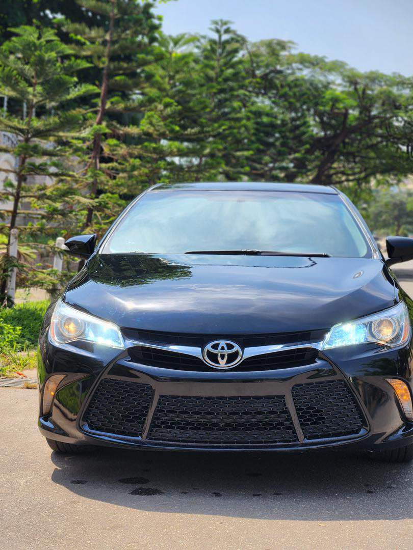 A picture of Camry 2016