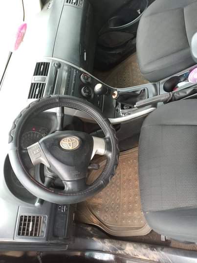 A picture of Corolla S 09 model