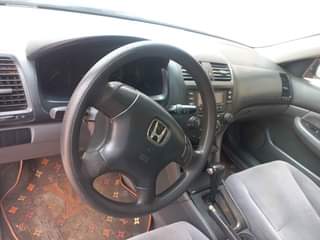 A picture of 2003 honda end of discussion
