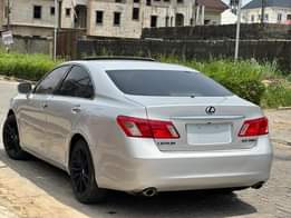 A picture of LEXUS ES350 2008 09 5 MONTHS REGISTERED BARELY DRIVEN GRADE