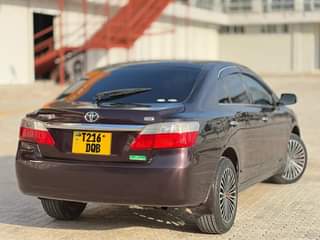 A picture of TOYOTA PREMIO F 0715456586