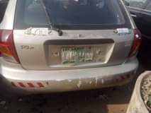 A picture of 2002 Kia 2002
