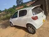 A picture of Vitz old model