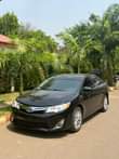 A picture of Distress alert 2013 Toyota Camry le with original duty available