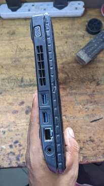 A picture of Lenovo x131e nakabwaga