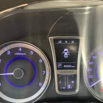 A picture of HYUNDAI AZARA 2015