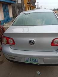 A picture of Volkswagen Passat 2005 2006 Engine sound AC chilling like ice