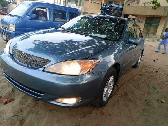 A picture of Big Daddy Camry 03 Engine and gear AC perfect Baked