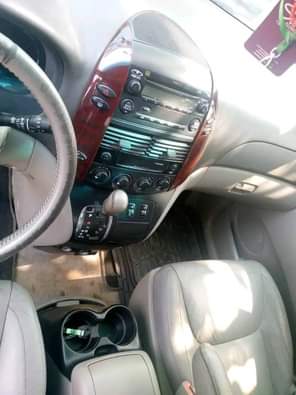 A picture of Tokumbo Standard Toyota Sienna 2 950Mil Very Clean and Sound