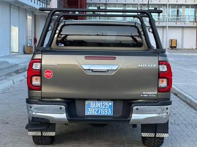 A picture of TOYOTA HILUX PICK UP 2021