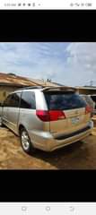 A picture of Toyota sarina
