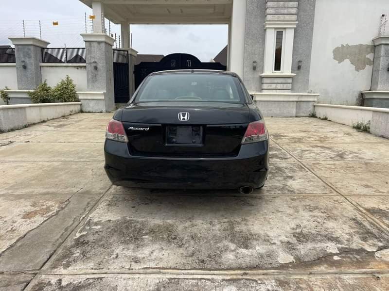 A picture of PURELY FIRST BODY 2008 HONDA ACCORD GOING FOR 4 7