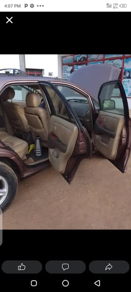 A picture of Lexus Rx 300