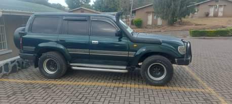 A picture of Toyota Land cruiser
