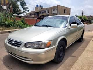 A picture of Toyota camry 2001