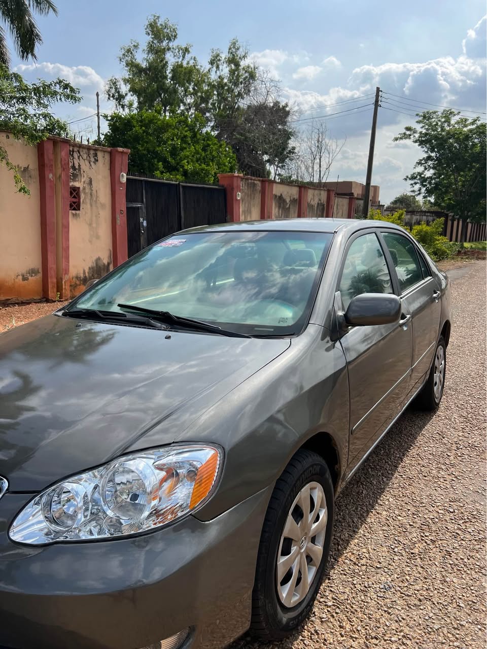 A picture of Toyota Corolla 2005 Extremely Clean