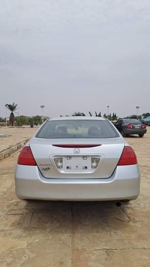 A picture of Super dentless belgium standard honda accord 2007 Fully untempered engine