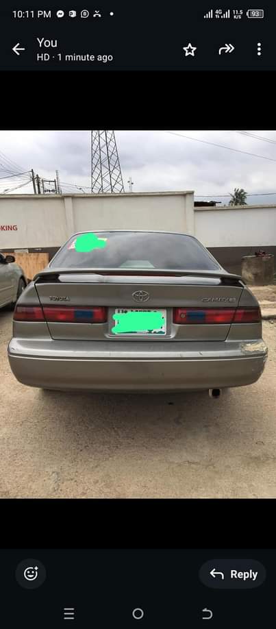 A picture of Toyota Camry LE first body engine and transmission and ac