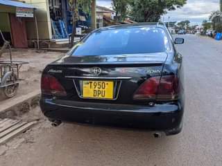A picture of Chief una Ractis hapo tuvunje na hii Cash nataka 7ml