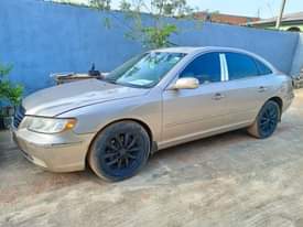 A picture of 2007 Hyundai Azera 07
