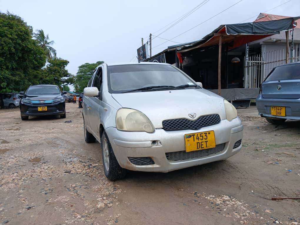 A picture of Vitz Old 0767594488