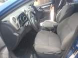 A picture of 2009 matrix 08039538695