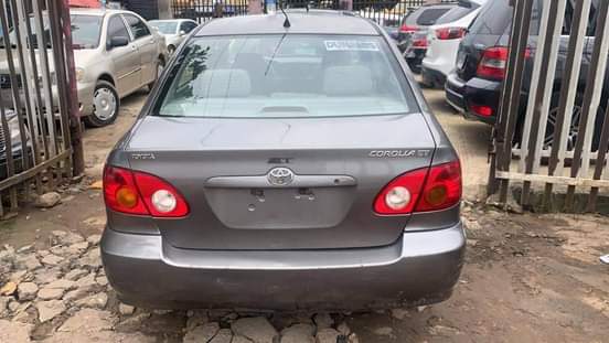A picture of 2004 Toyota Corolla 08148453317