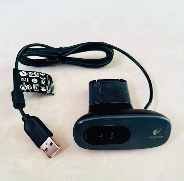 A picture of Logitech C270 Desktop Laptop HD Webcam