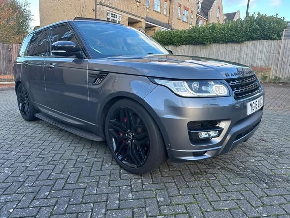 A picture of 2016 Ranger Rover range rover sport