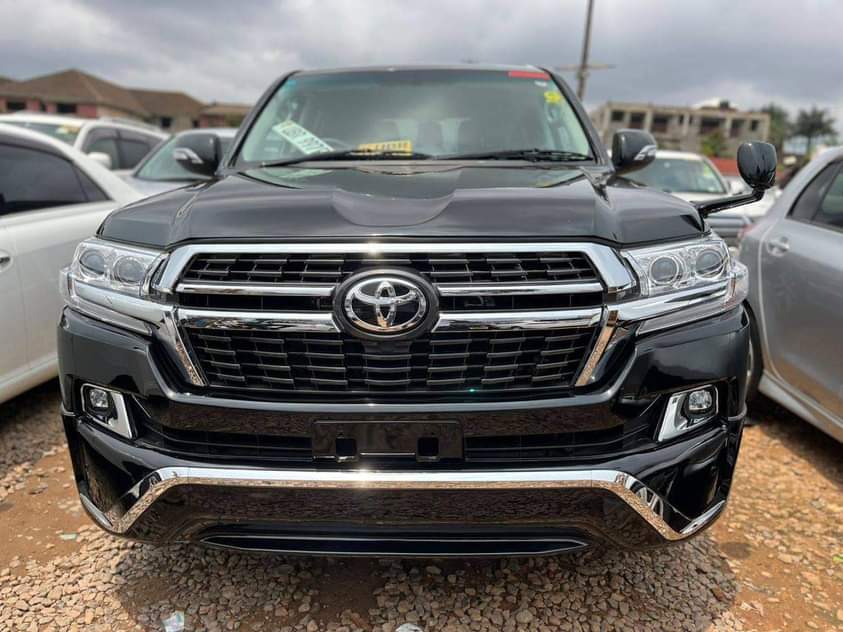 A picture of 2010 LAND CRUISER Model 2010 Toyota