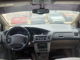 A picture of FIRST BODY An Extremely Clean Used Toyota Sienna 2002 Model
