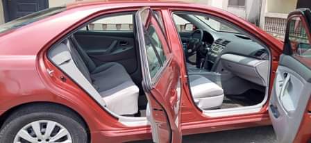 A picture of TOYOTA CAMRY