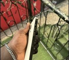 A picture of iPhone 14 pro 128gb gold