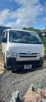 used toyota hiace