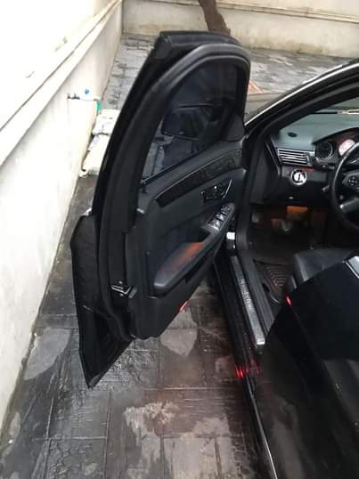 A picture of Fairly used M BENZ E550 4MATIC FOR SALE