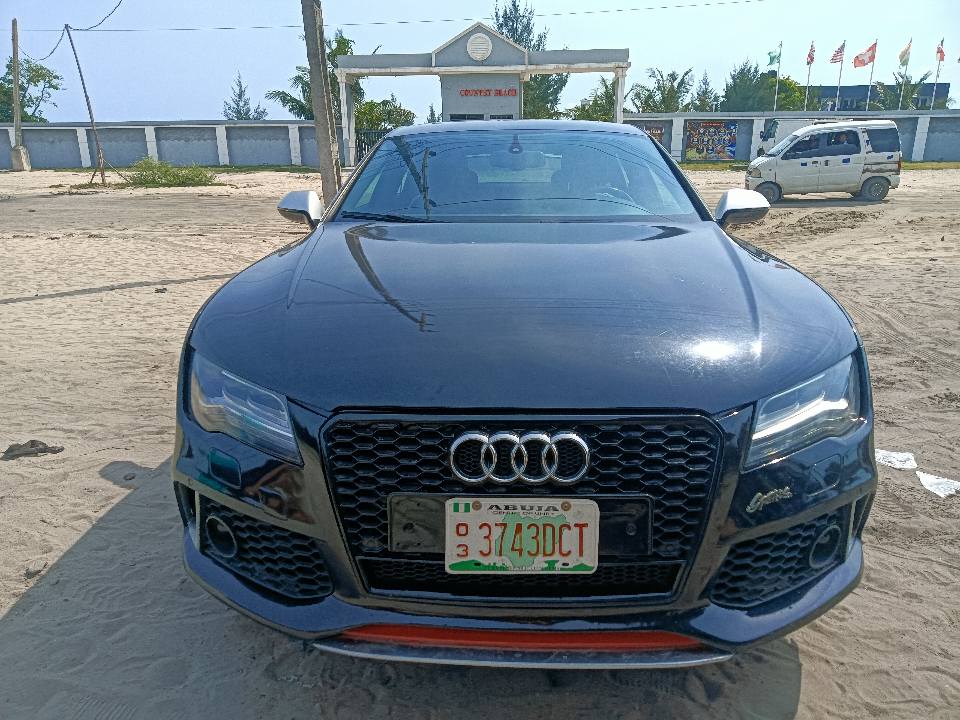 A picture of 2014 Audi A7 registered