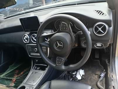 mercedes benz a200